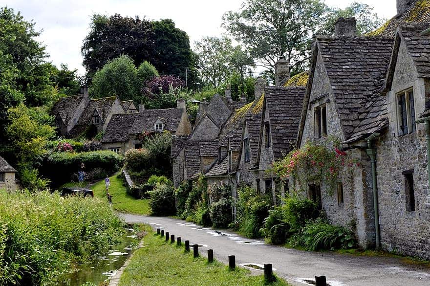 The Cotswolds - walking holidays in the uk