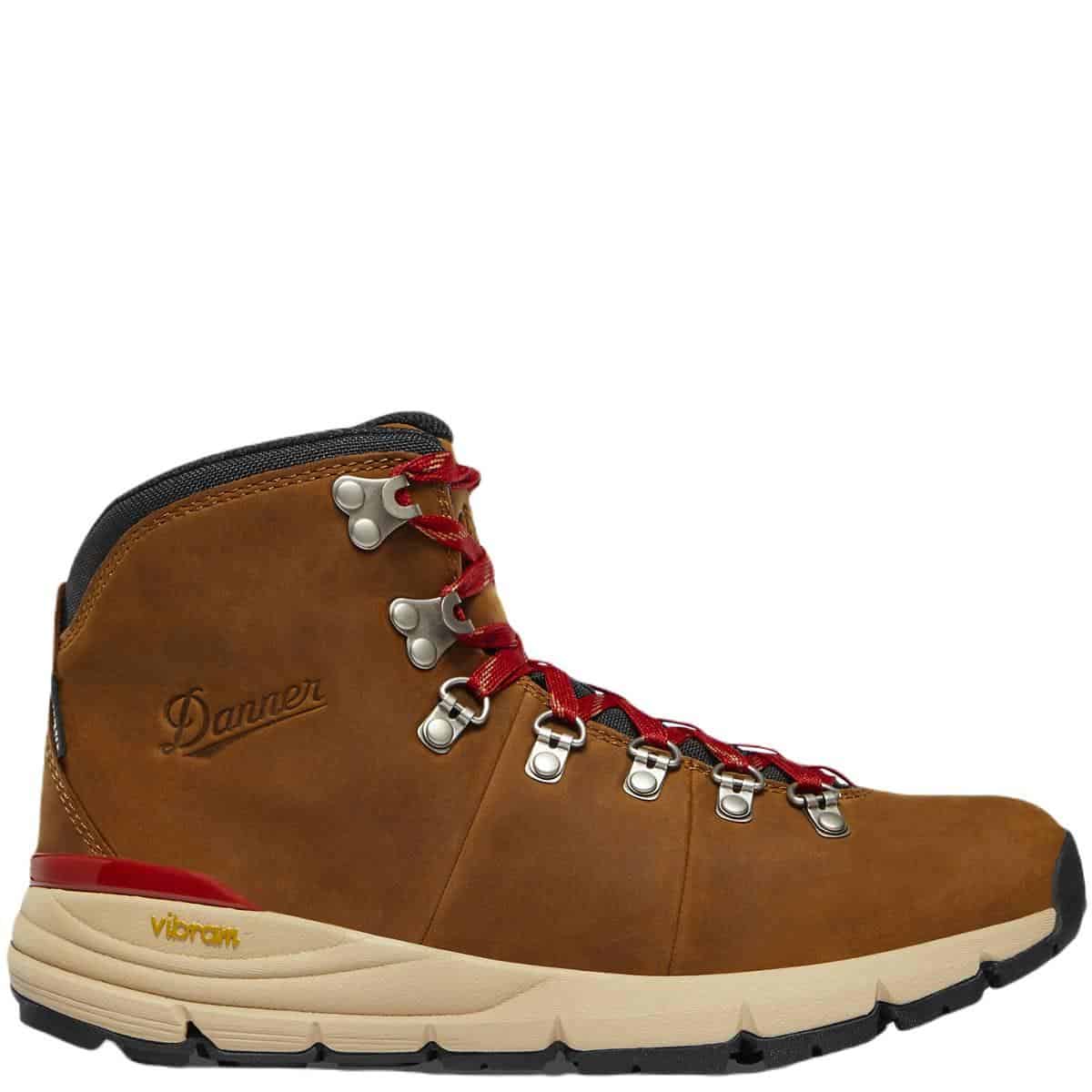 Best hiking boots for Day Hikes Danner Mountain 600 Leaf GT
